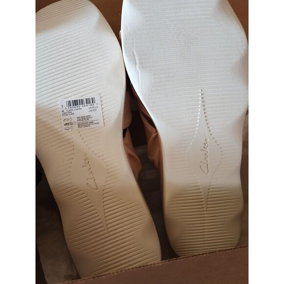 Clarks Clara Charm Sandals Women's size 9 Light Pink - Picture 9 of 9